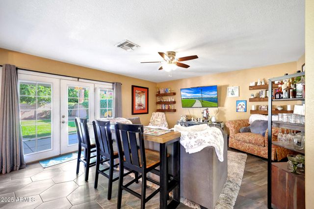 15809 N 11TH Avenue, Phoenix, AZ 85023