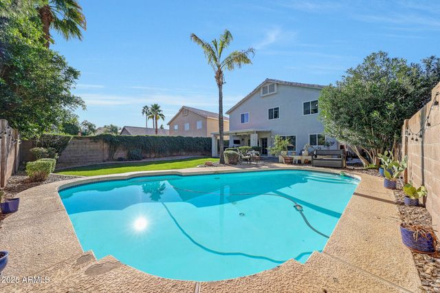 15809 N 11TH Avenue, Phoenix, AZ 85023