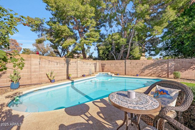 15809 N 11TH Avenue, Phoenix, AZ 85023