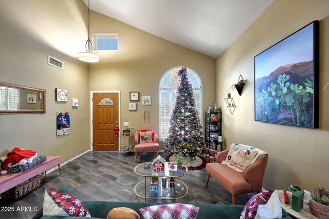 15809 N 11TH Avenue, Phoenix, AZ 85023