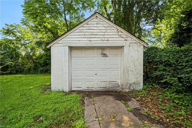 428 Melville RD, Hampton, VA 23661