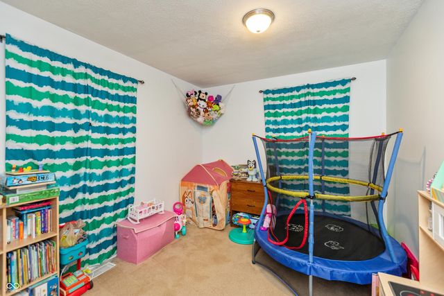 1843 Chandler Lane, Columbus, IN 47203