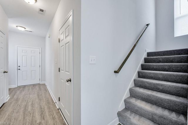 100 S Budding AVE A, Virginia Beach, VA 23452