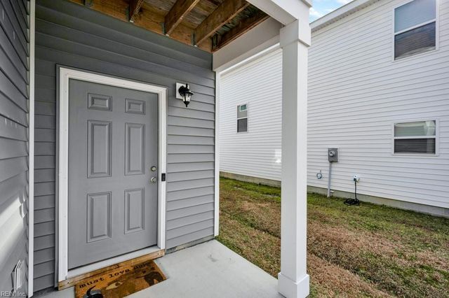 100 S Budding AVE A, Virginia Beach, VA 23452