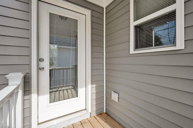 100 S Budding AVE A, Virginia Beach, VA 23452