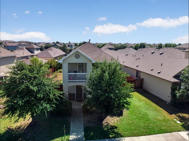 516 Palmilla ST, Leander, TX 78641