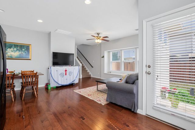 516 Palmilla ST, Leander, TX 78641