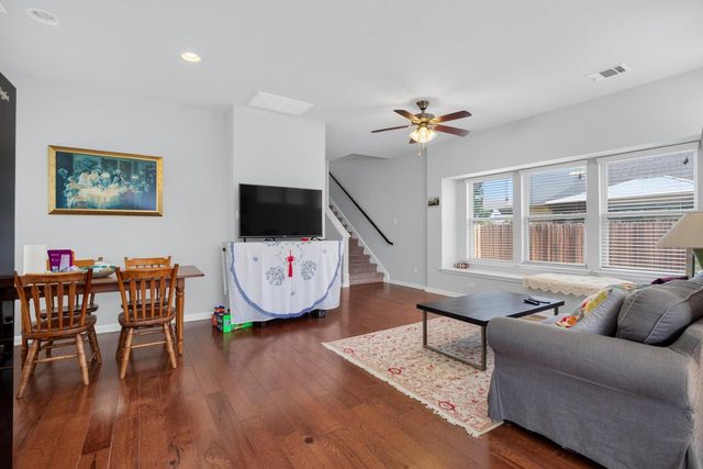 516 Palmilla ST, Leander, TX 78641