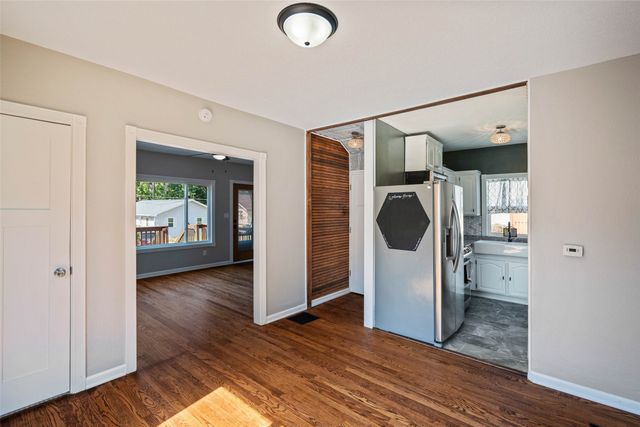 330 E 13th Street N, Newton, IA 50208