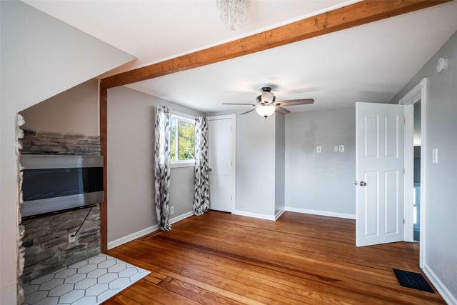 330 E 13th Street N, Newton, IA 50208