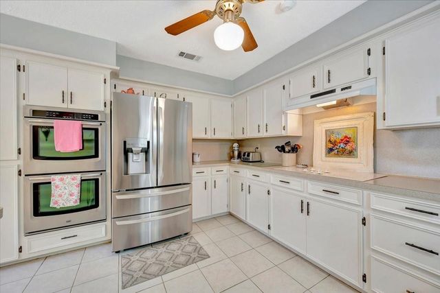 15518 Pleasant Valley Road, Houston, TX 77062