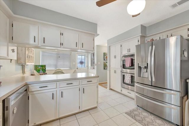 15518 Pleasant Valley Road, Houston, TX 77062