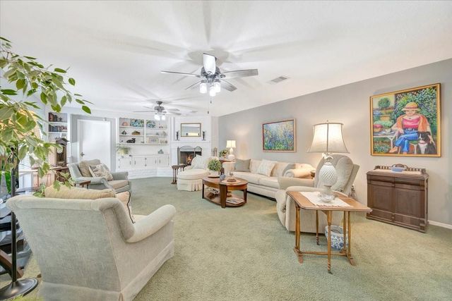 15518 Pleasant Valley Road, Houston, TX 77062