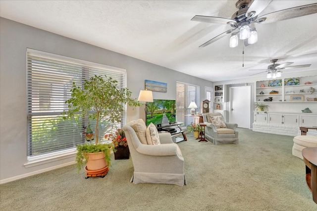 15518 Pleasant Valley Road, Houston, TX 77062