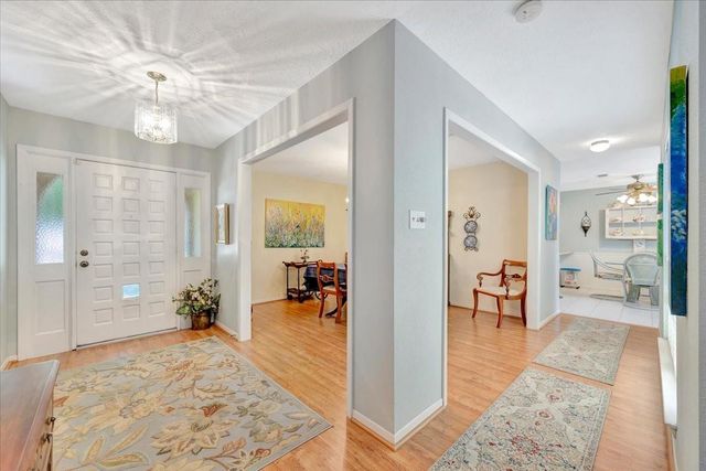 15518 Pleasant Valley Road, Houston, TX 77062