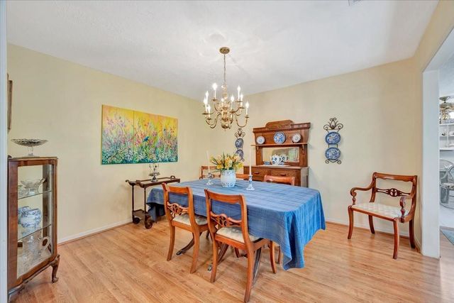 15518 Pleasant Valley Road, Houston, TX 77062