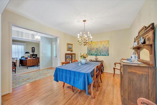 15518 Pleasant Valley Road, Houston, TX 77062
