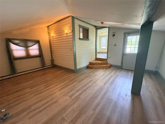 48 North Street, Pine Bush, NY 12566