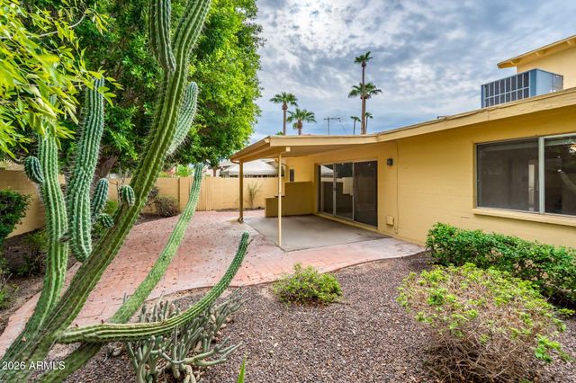 7738 E Northland Drive, Scottsdale, AZ 85251