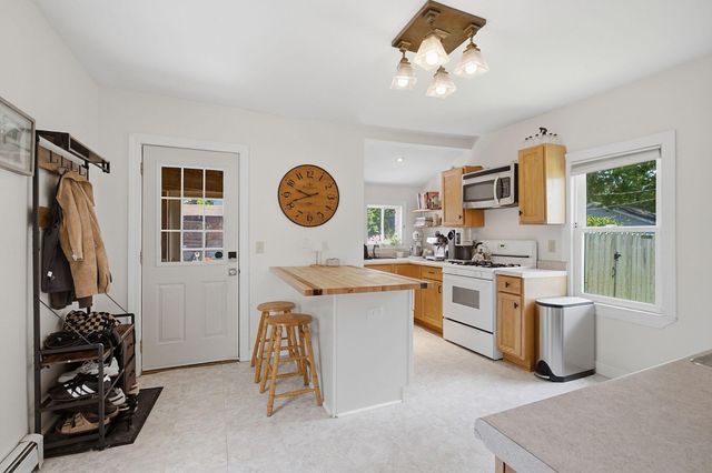234 Sidney Street E, West Saint Paul, MN 55107