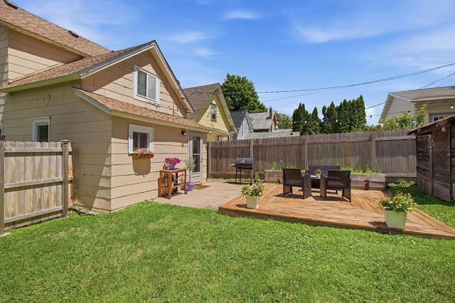 234 Sidney Street E, West Saint Paul, MN 55107