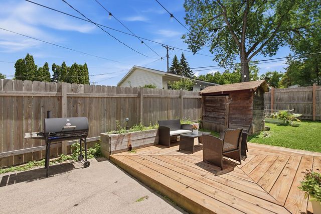 234 Sidney Street E, West Saint Paul, MN 55107