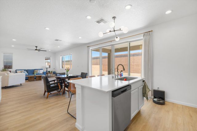 2541 Seaforth Circle, Rio Rancho, NM 87144