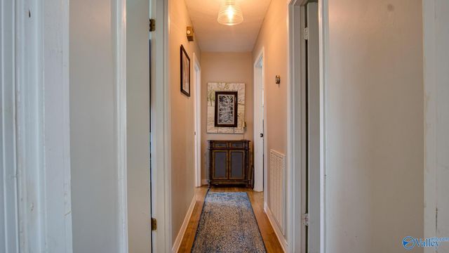 3816 Hopwood Avenue, Guntersville, AL 35976