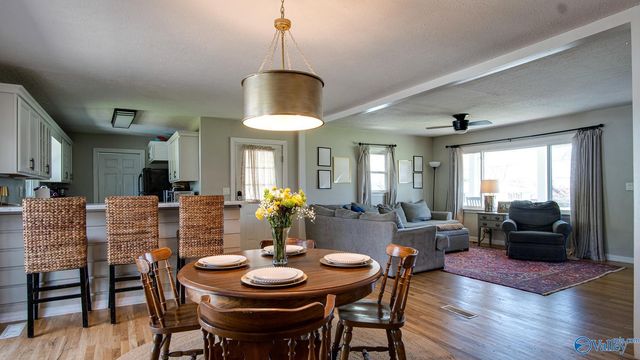 3816 Hopwood Avenue, Guntersville, AL 35976