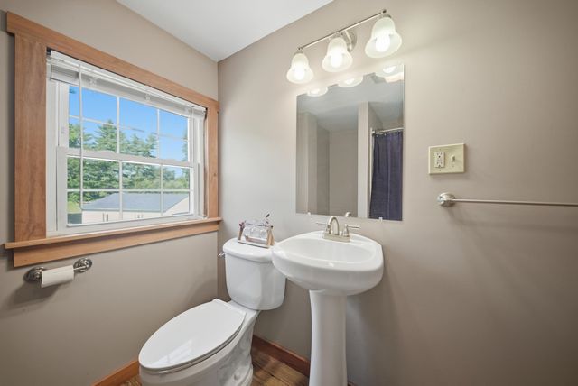 158 Milton Road, Rochester, NH 03868