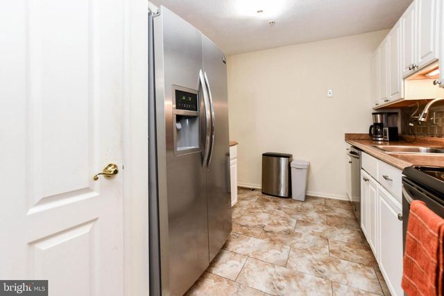 1401 DEEP GORGE CT, Oxon Hill, MD 20745