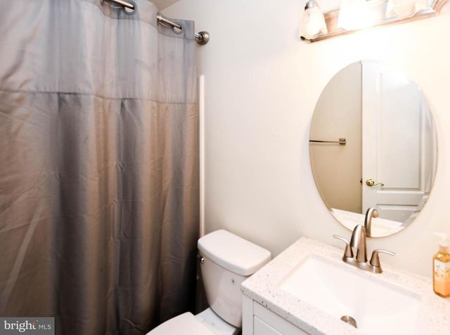 1401 DEEP GORGE CT, Oxon Hill, MD 20745