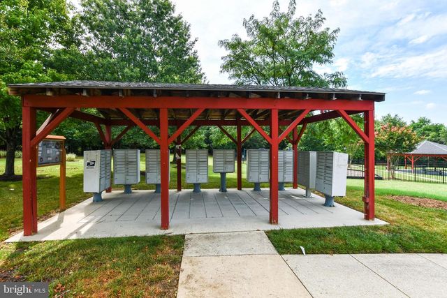 1401 DEEP GORGE CT, Oxon Hill, MD 20745