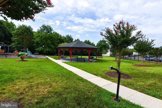 1401 DEEP GORGE CT, Oxon Hill, MD 20745