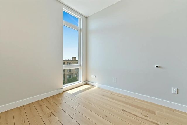 420 W Broadway 604, Boston, MA 02127