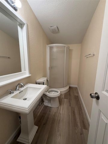 236 Live Oak DR, Cedar Creek, TX 78612