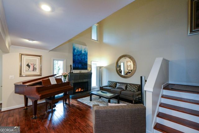 3259 Clairmont North NE, Brookhaven, GA 30329