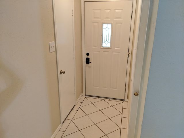 2813 Cumming Drive, Bedford, TX 76021