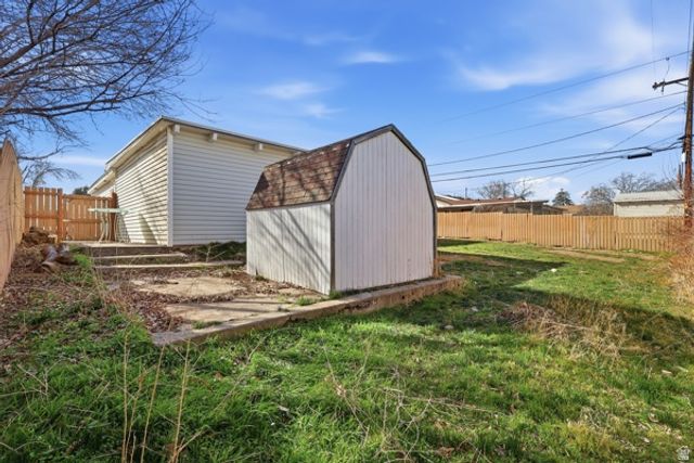 4552 W 5135 S, Kearns, UT 84118