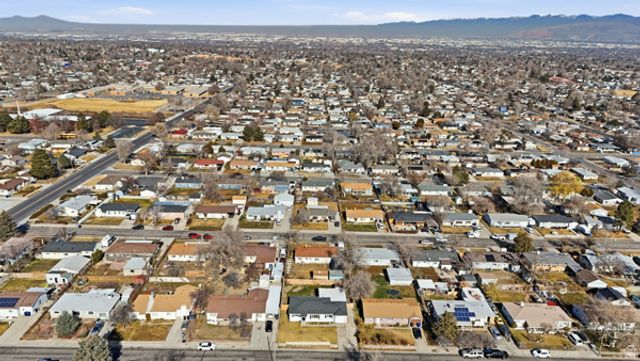 4552 W 5135 S, Kearns, UT 84118