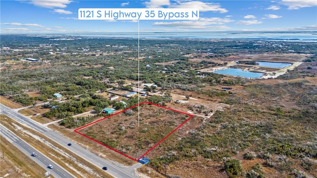 1121 S Highway 35, Aransas Pass, TX 78336 — photo 3