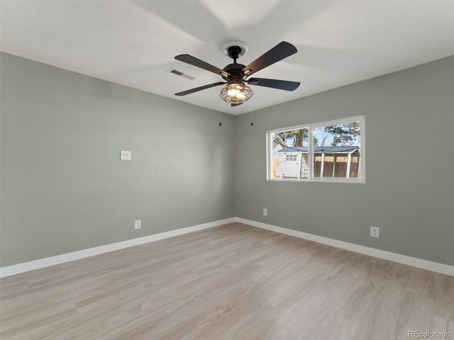 675 Knox Ct, Denver, CO 80204