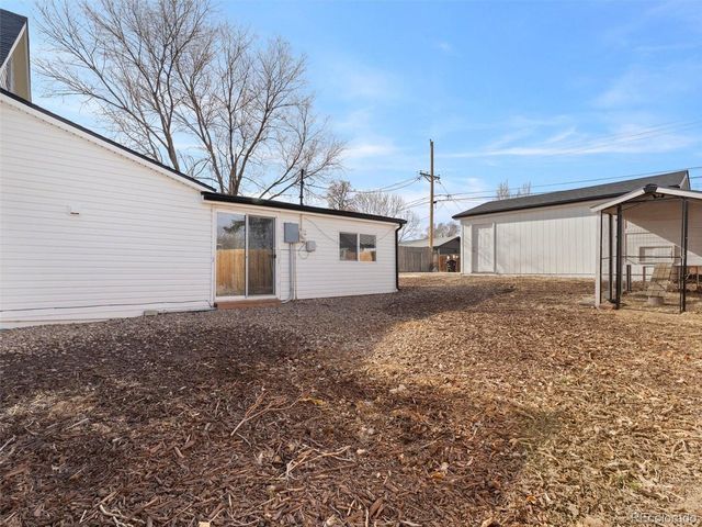 675 Knox Ct, Denver, CO 80204