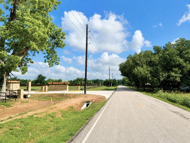 3315 Doe Haven Court, Fulshear, TX 77441