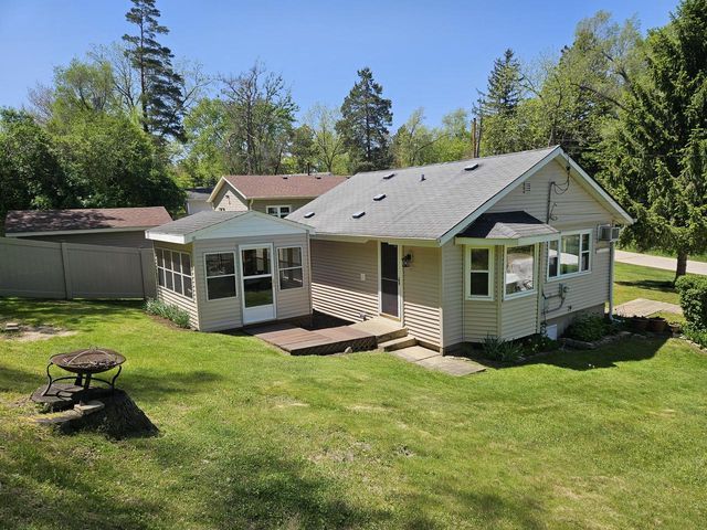 1023 Highland STREET, Twin Lakes, WI 53181