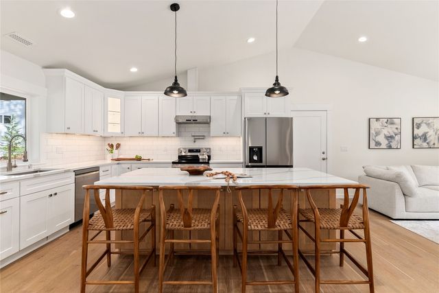850 E Vine Street, Union, WA 98592