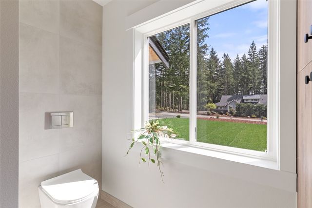 850 E Vine Street, Union, WA 98592