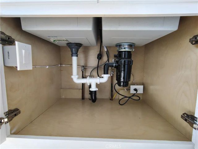 231 E Century, Los Angeles, CA 90003