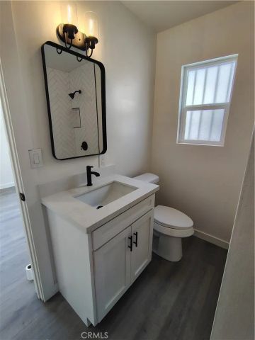 231 E Century, Los Angeles, CA 90003