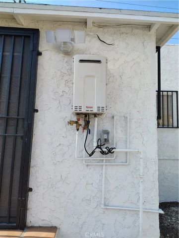 231 E Century, Los Angeles, CA 90003